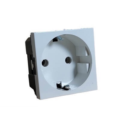 پریز برق سفید لگراند